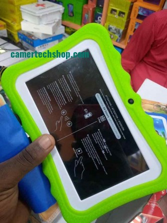 Tablette éducative pour enfant Camerounais